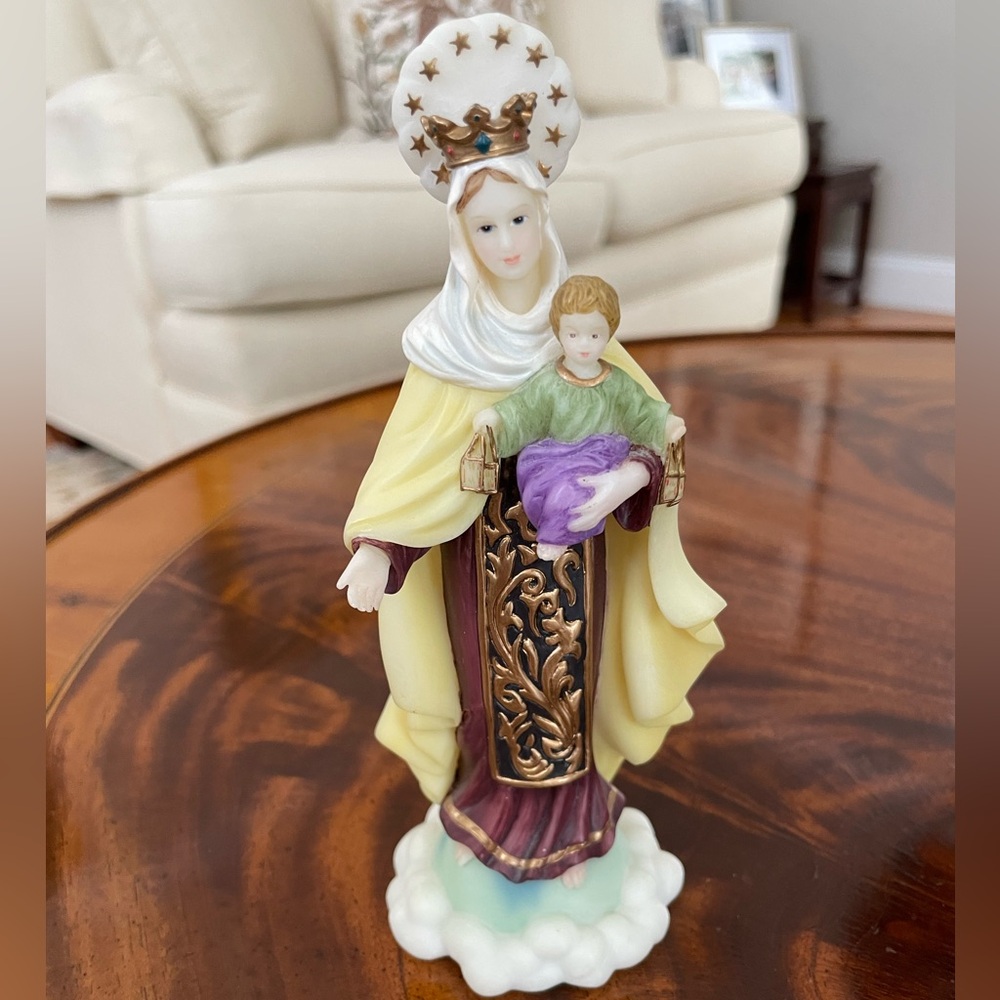 Elegant Religious Figurine with Gold and Purple Accents